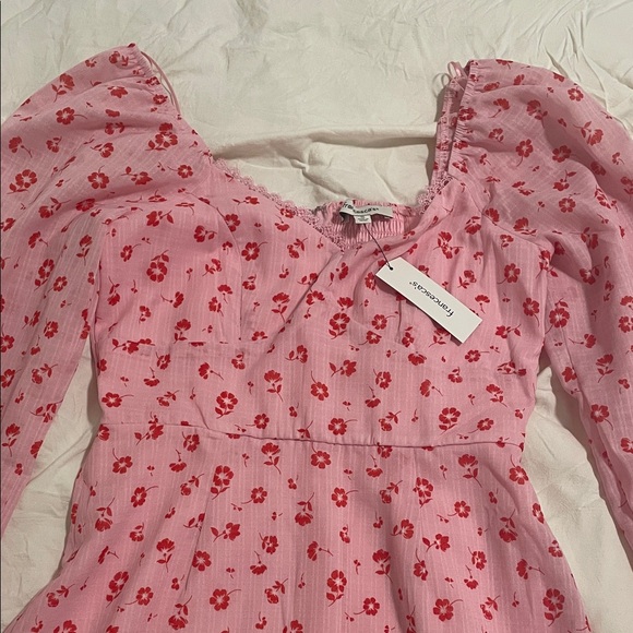 Francesca's Pink Red Floral Mini Puff Sleeve Feminine Romantic Summer Dress - Picture 6 of 9